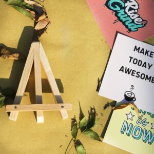 Mini Wooden Easel Stands + Inspirational Cards